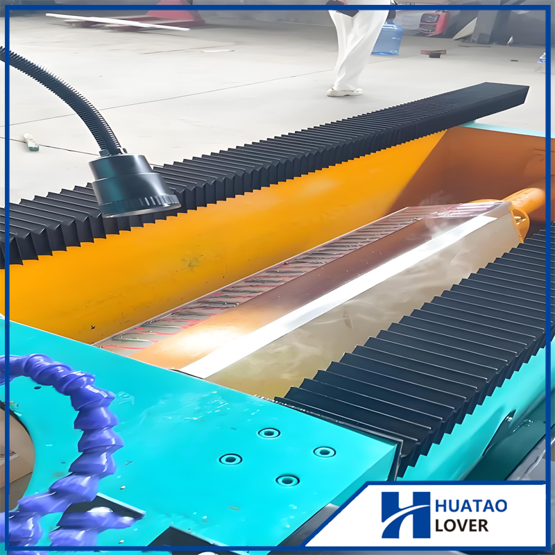 Crusher Blade Sharpener machine with electromagnetic chuck and adjustable grinding head